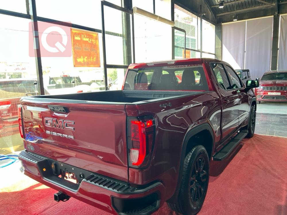 GMC Sierra
